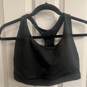 Althleta black sports bra